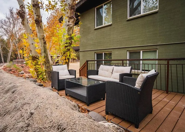 16 Creekside Retreat Holiday home